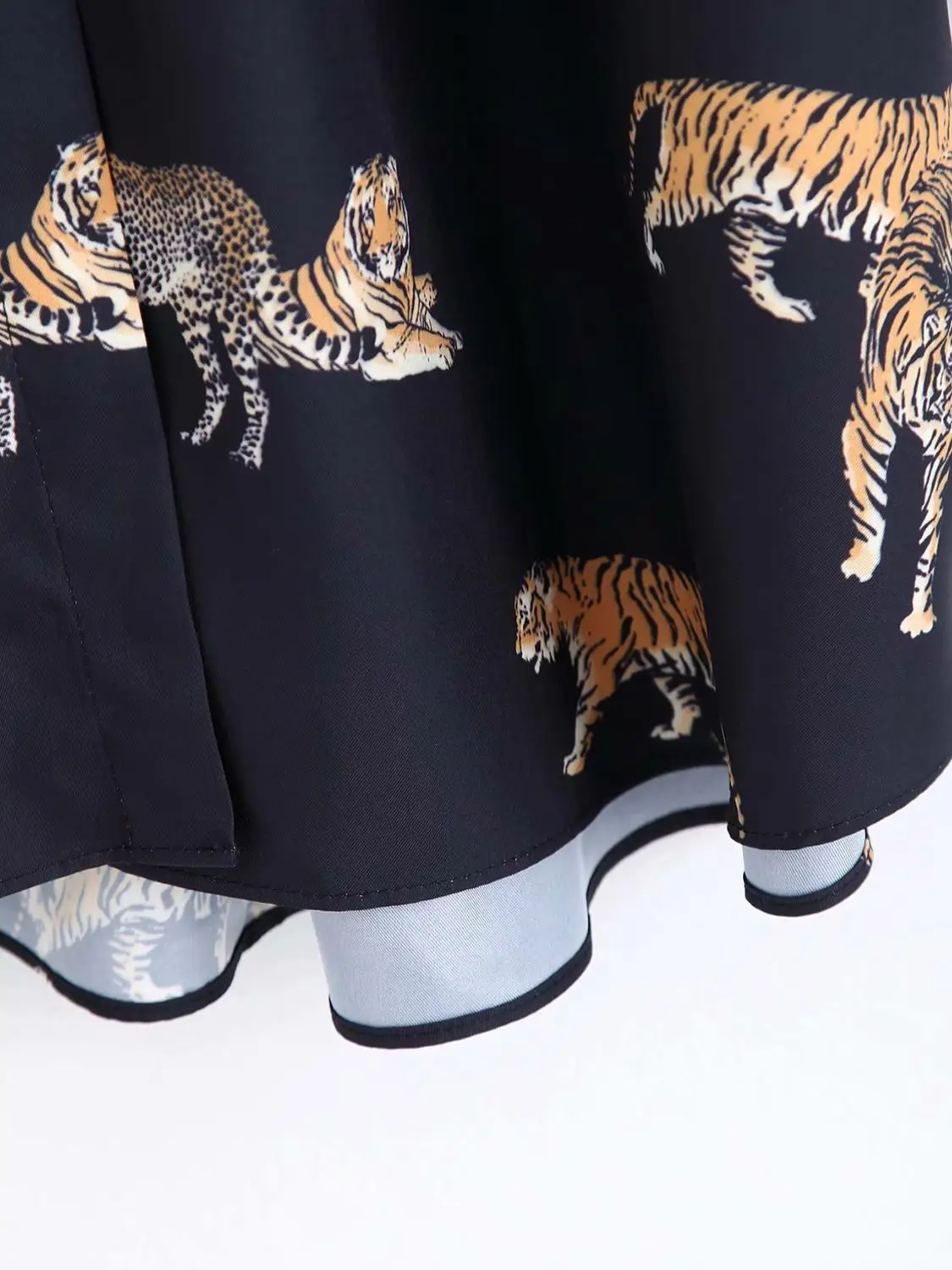 

New 2020 women vintage animal print casual loose kimono blouse shirts women wild chic chemise blusas brand femininas tops LS6080