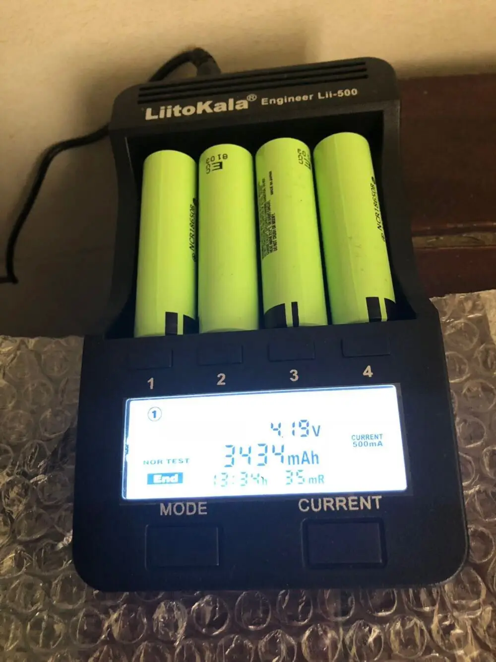 

30pcs 100% original NCR18650B 3.7V 3400mAh 18650 rechargeable lithium battery for 18650 battery + DIY nickel piece