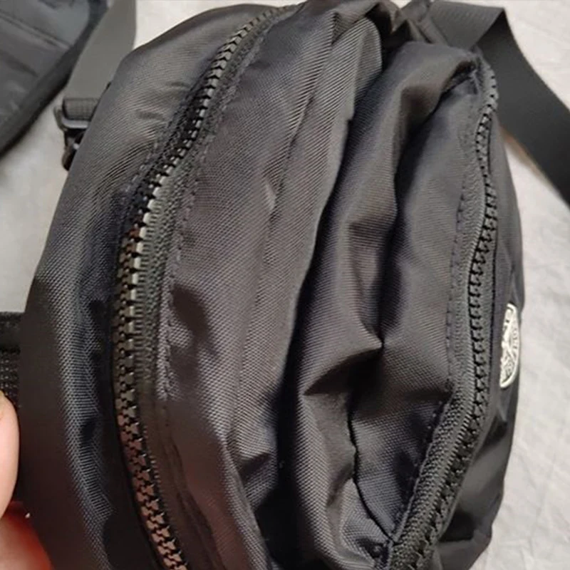 

High quality men's new embroidered waist bag sports chest bag handbag adjustable diagonal bag for men and women