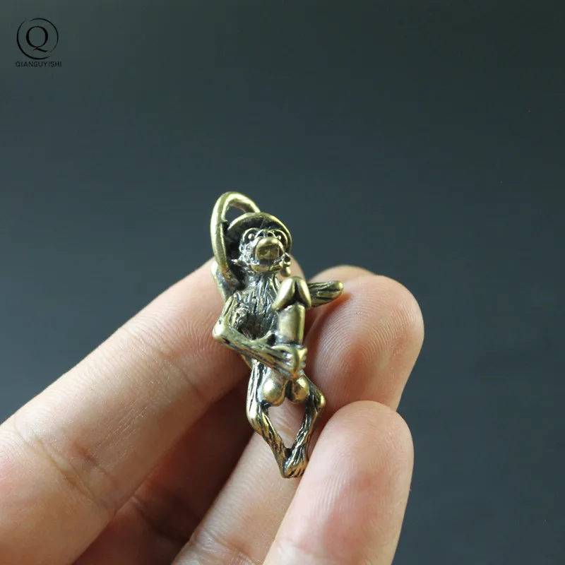 Латунный брелок с изображением озорной обезьянки большого гениталии для