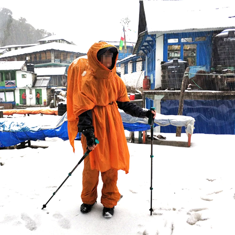 

Водонепроницаемый комплект дождевик с капюшоном, дождевик и штаны с нейлоновым силиконовым покрытием, пончо, коврик для пикника, навес для ...