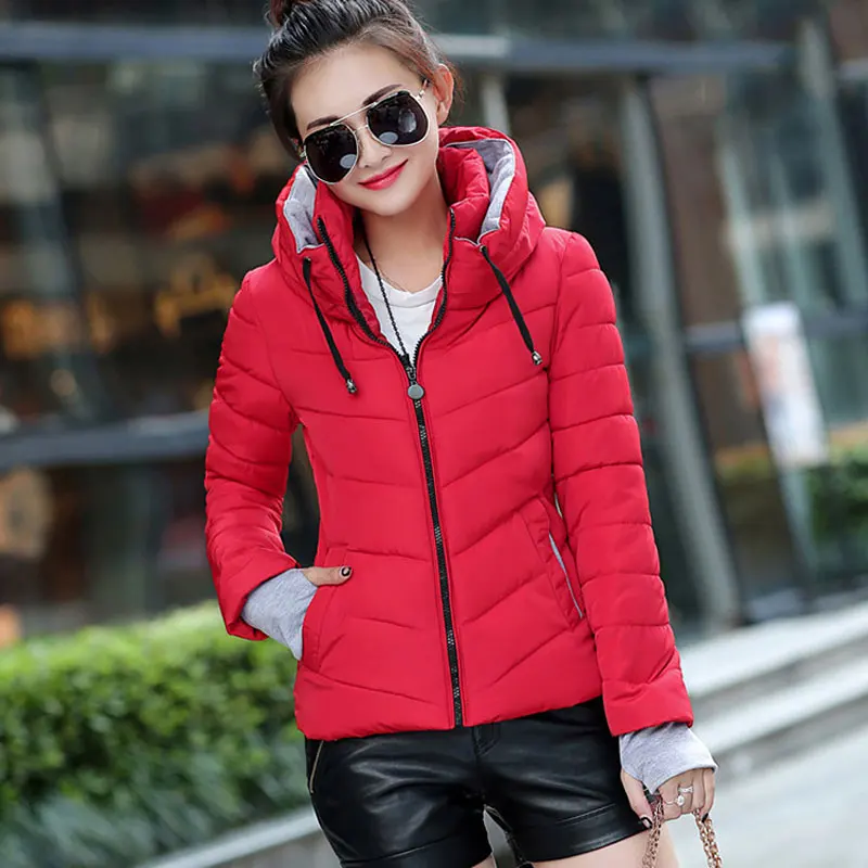 Женское зимнее пальто с капюшоном Модная приталенная парка хорошего качества