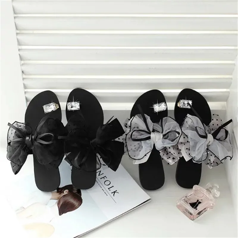 

Fashion Sexy Lace Bowknot Summer Women Slippers Crystal Flat Bottom Outdoor Women's Beach Slippers Female Flip Flops