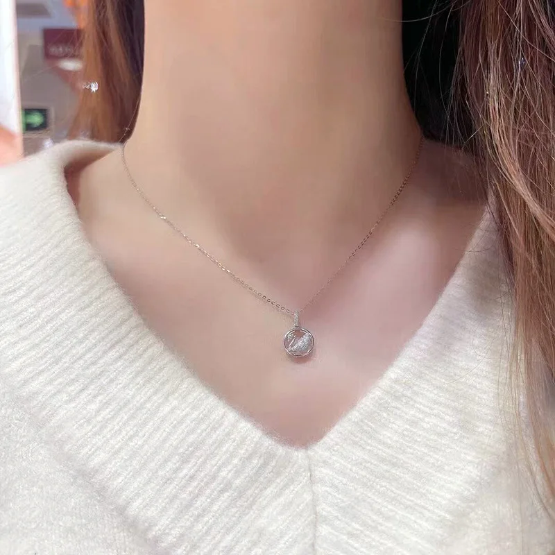 

New Arrival Fashion Cute 925 Silver Little Swan Pendant Necklace for Women Bright Zirconia Clavicle Chain Christmas Jewelry