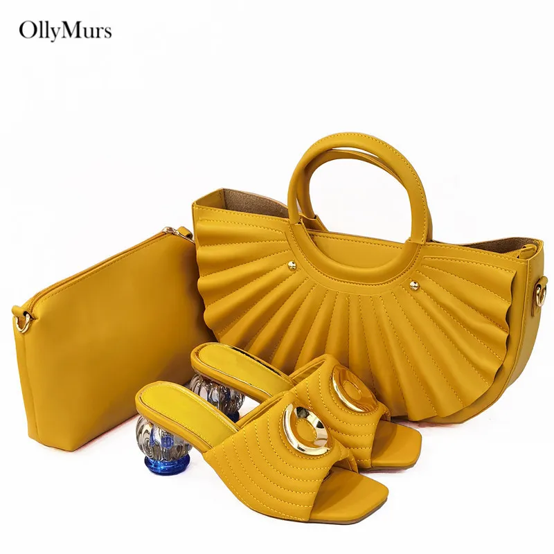 Туфли лодочки и сумочка в итальянском стиле диаметром 7 см женские модные туфли