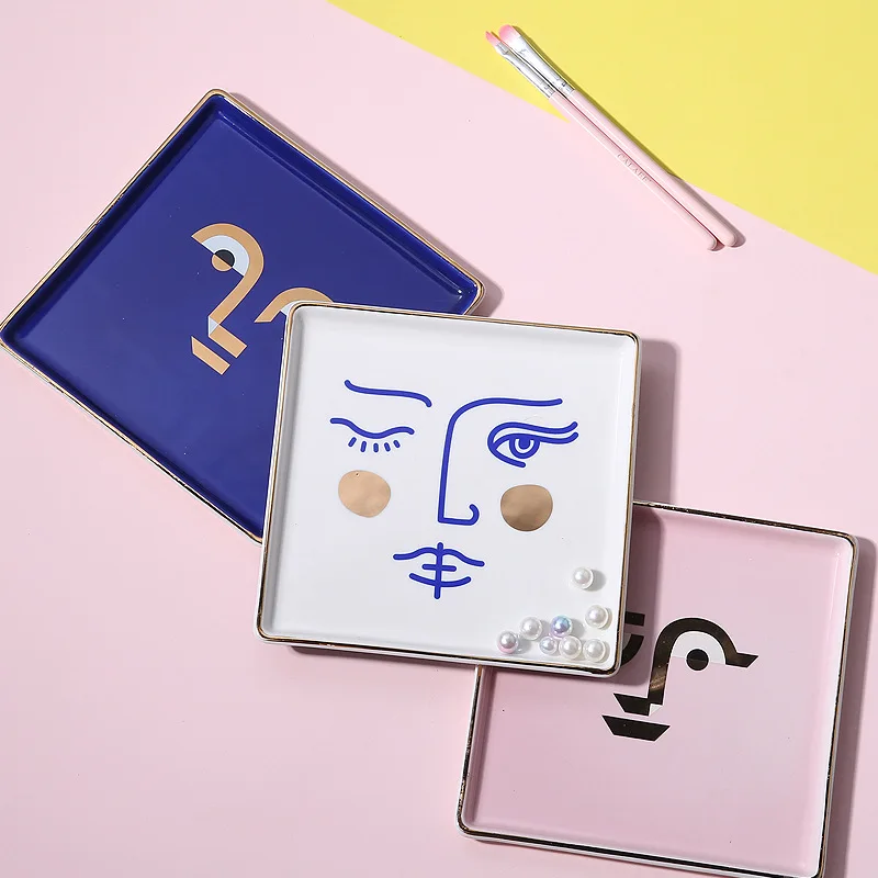 

Nordic Light Luxury Gold Beauty Lace Ceramic Jewelry Storage Plate Trays Decorative Trinket Tray Dish