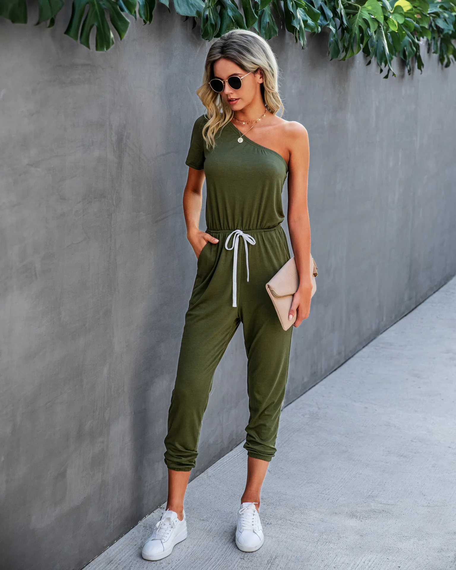 

Women Jumpsuit Sexy Backless Inclined Shoulder Short Sleeved Pockets 2021 New Romper Playsuit Casual knitting Siamese Trousers