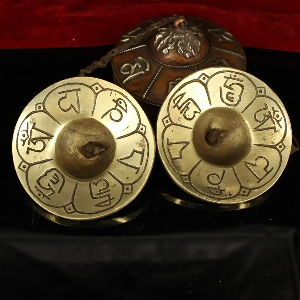 

wedding decoration Tibetan monastery collects old pure copper pure hand-made to protect the law of the bell Set of boxes