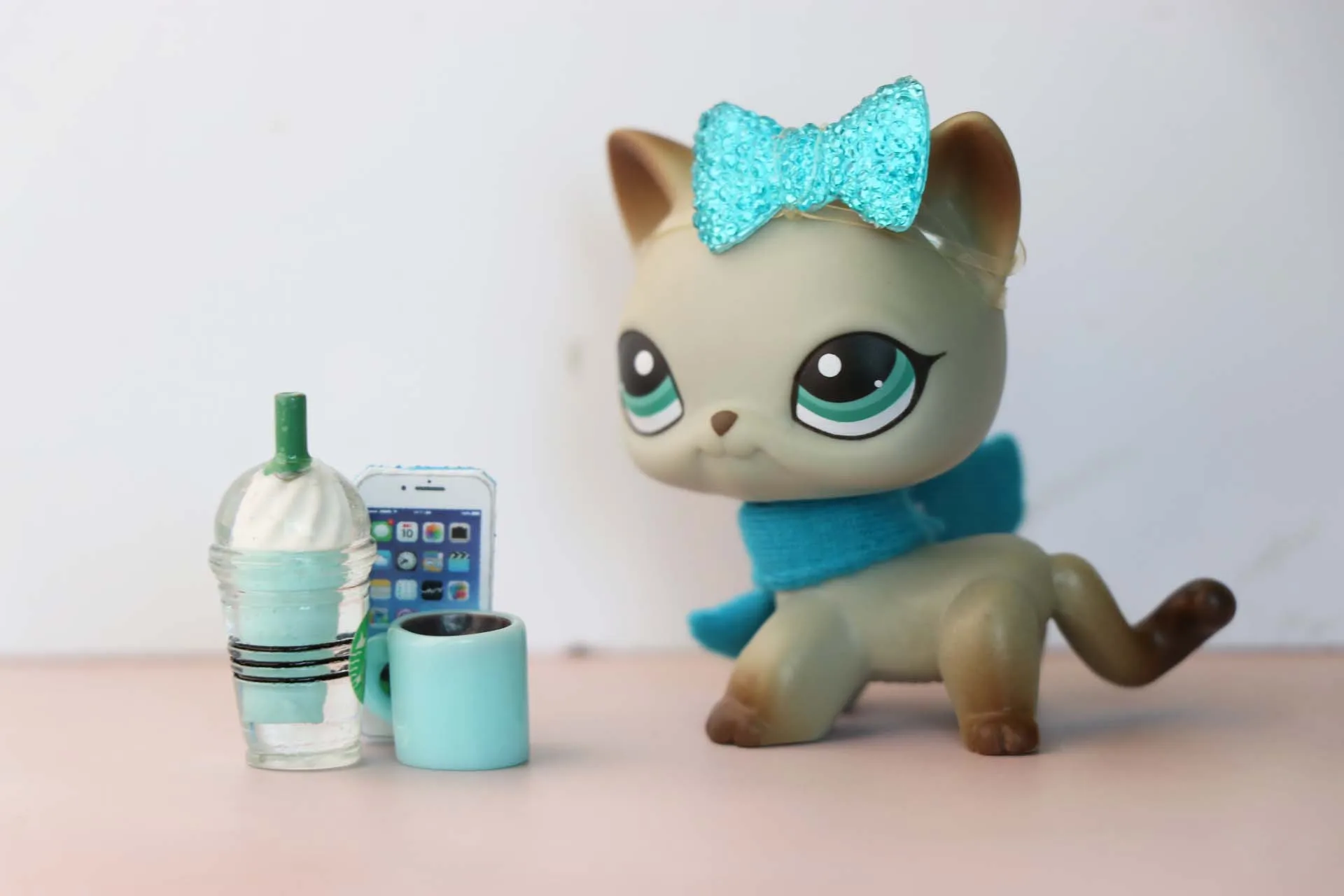 Pet Shop серый короткий воздушный Кот прозрачный магнит розовый #391 Коллекционная