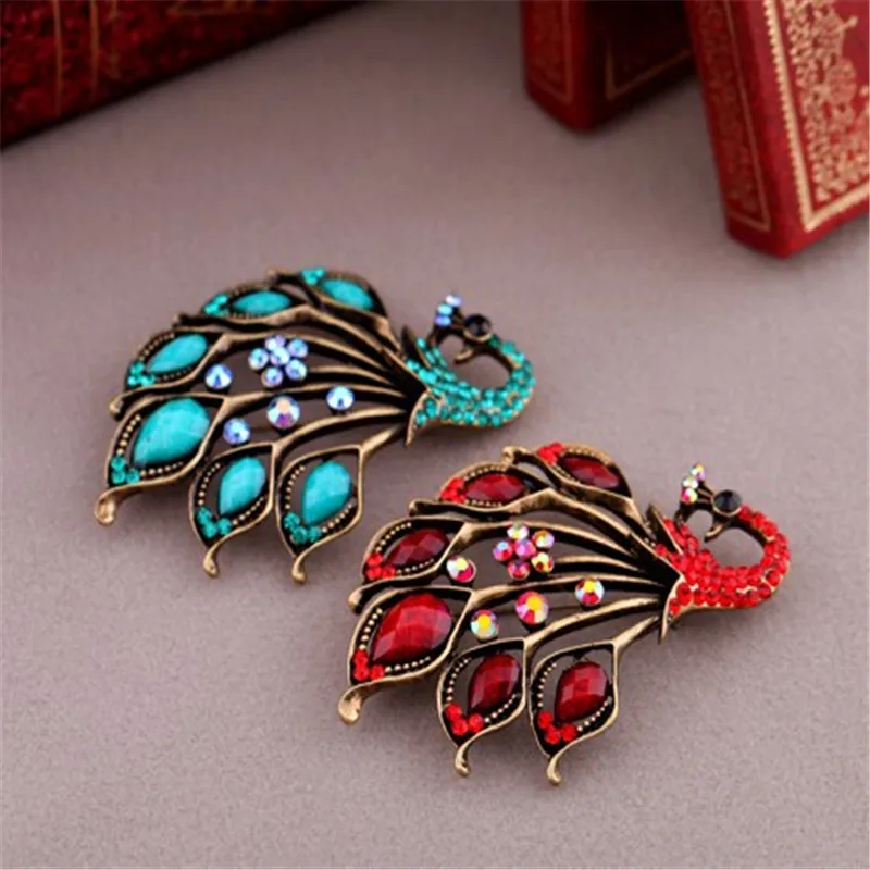 

Bohemian Colorful Rhinestone Peacock Brooches For Women Large Natural Stone Tail Animal Brooch Pin Vintage Clothes Accessories