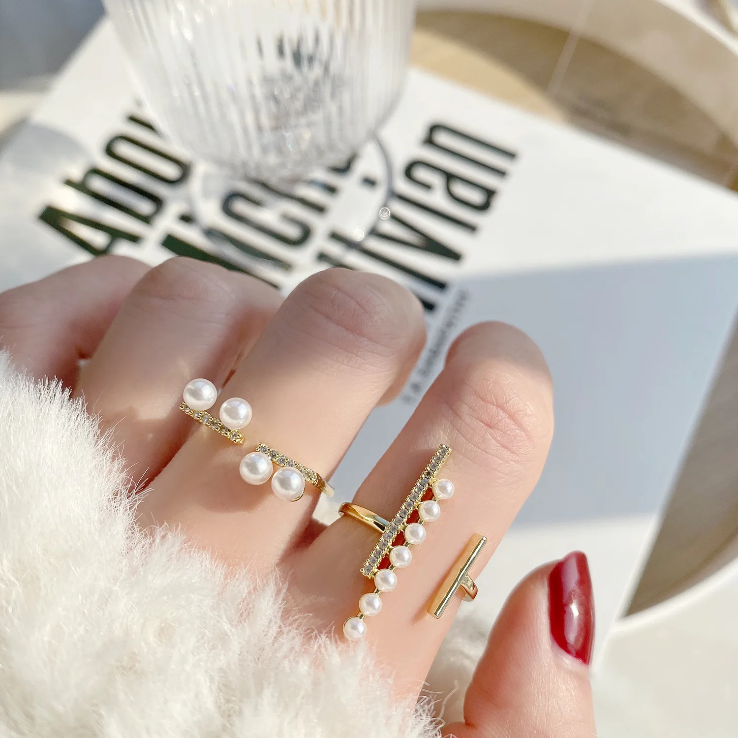 

Ins Hot Sale 14K Real Gold Zircon Design Sense Pearl Open Design Cz Ring for Women Party Daily Jewelry