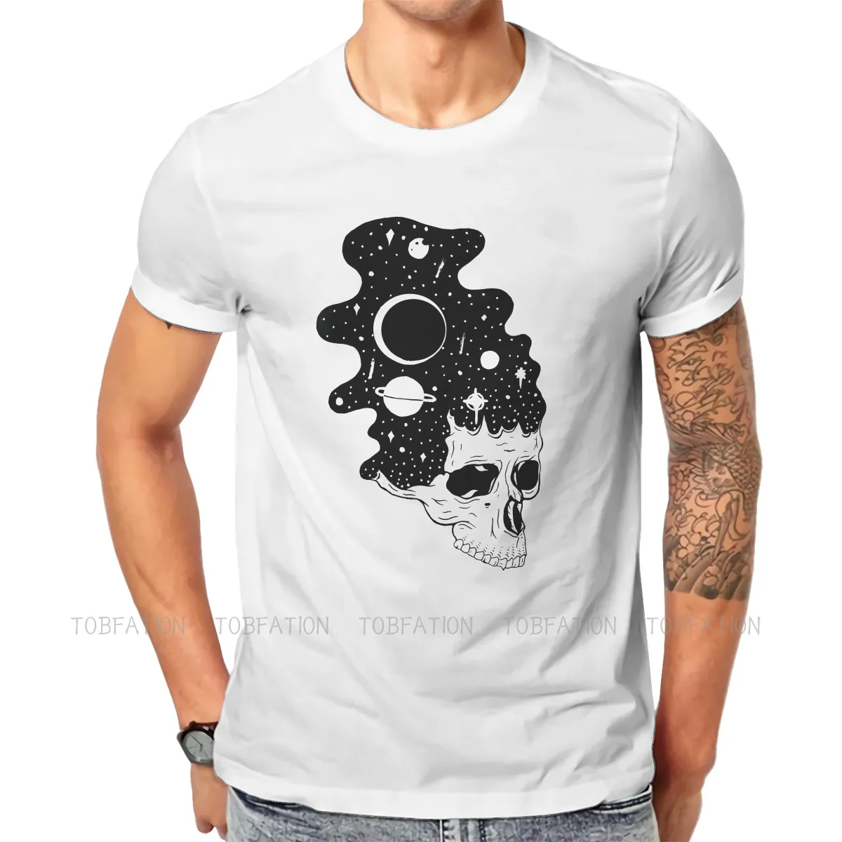 Модная крутая необычная художественная футболка с изображением черепа из