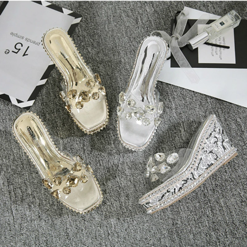 Шлепанцы женские на танкетке сланцы Роскошные Модные Повседневные тапочки