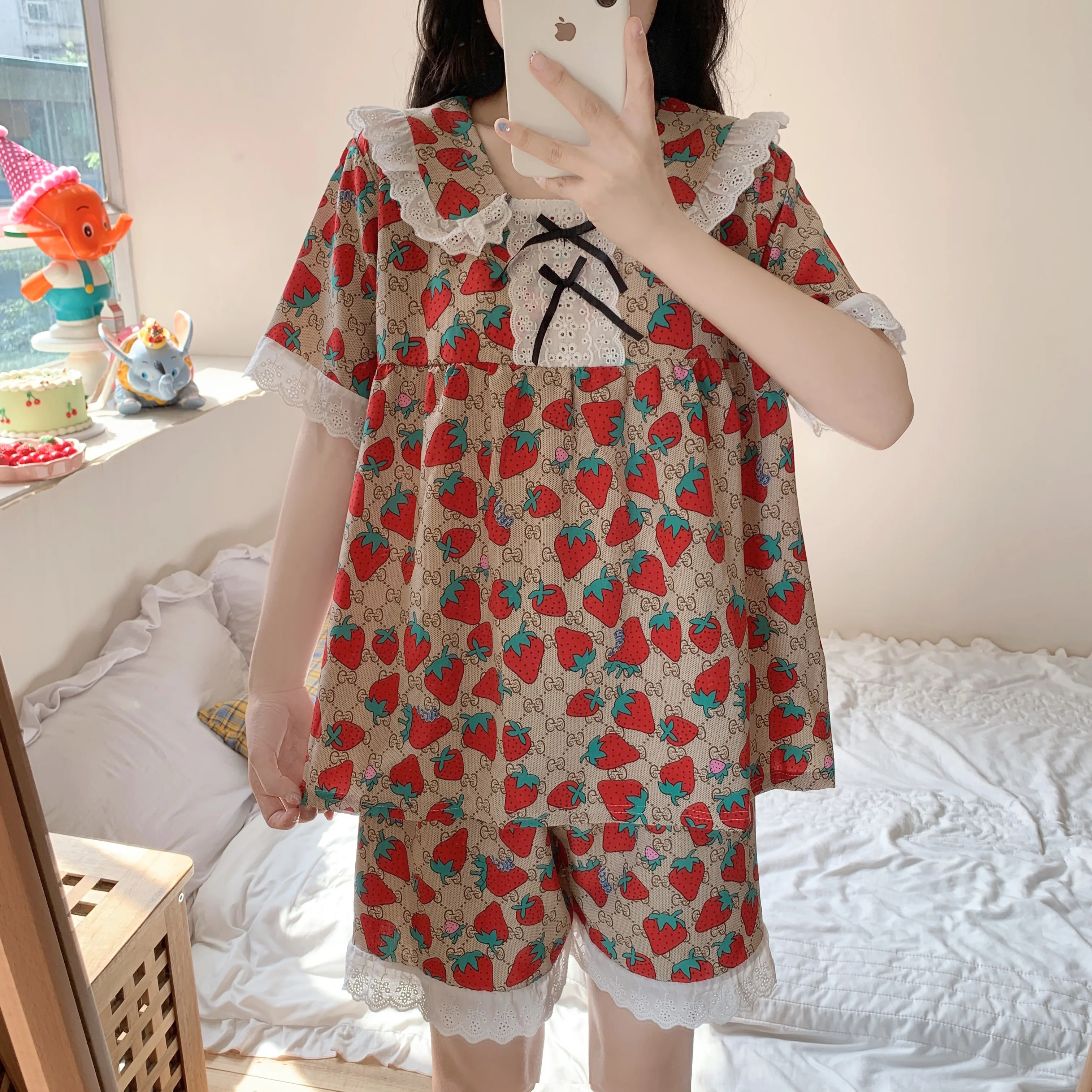 

Sweet Strawberry Print Chic Ruffle Collar Pajamas Women's 2021 Summer New Princess Style Short Sleeve Housewear Fashion Suit