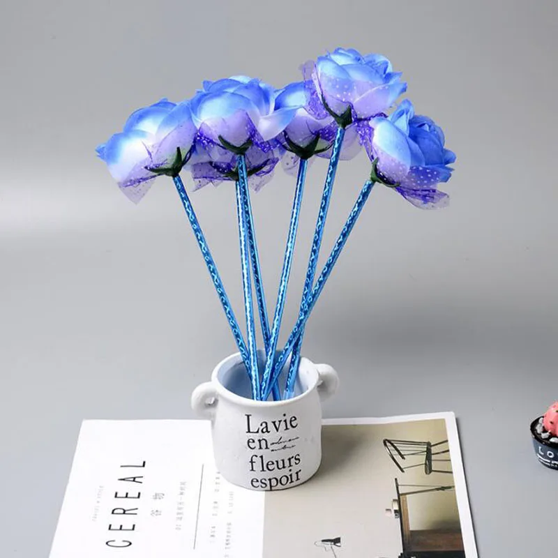 Комплект из 4 предметов с персонажами мультфильмов ручка ко Дню Святого