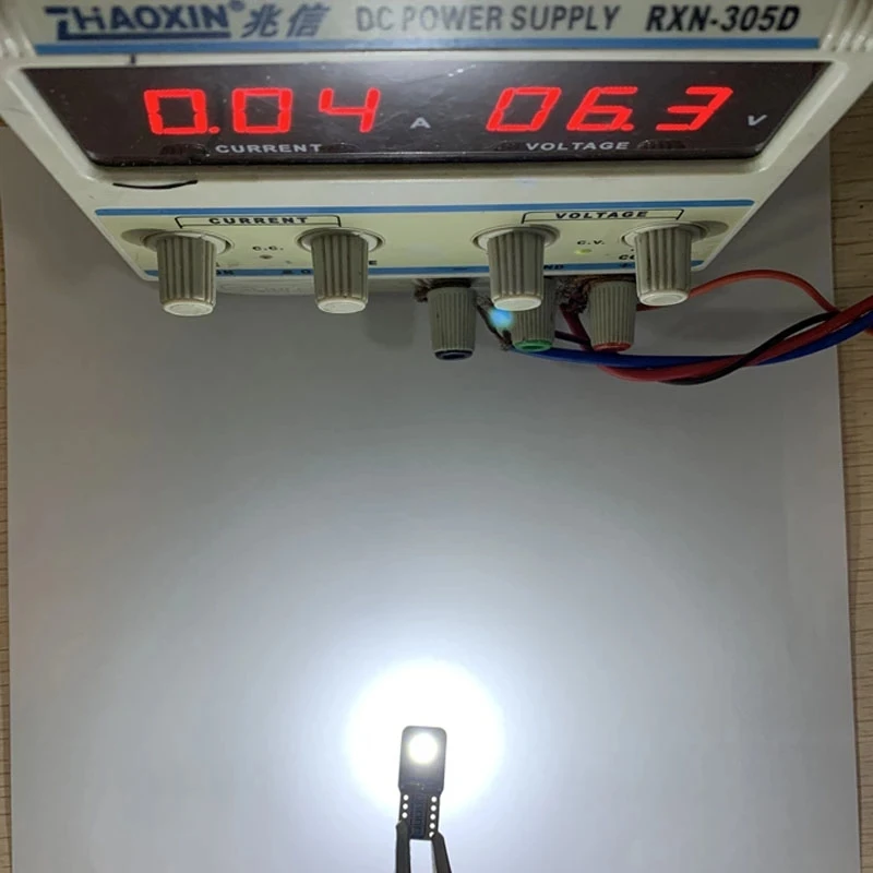 100 шт. 6 3 В переменного тока T10 Неполярный 555 2 SMD 3030 LED 194 168 40MA Лампы для пинбольной