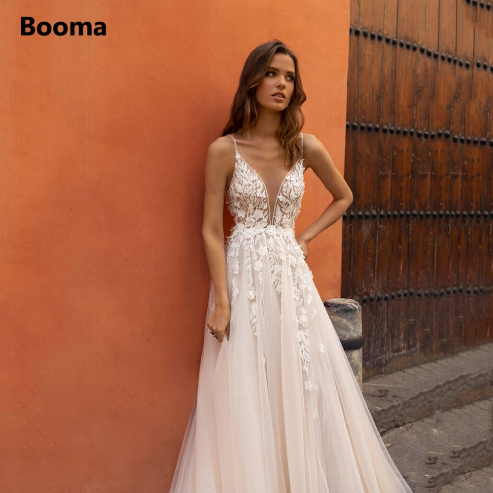 Booma Deep V-Neck Beach Wedding Dresses Spaghetti Straps Lace Appliques A-Line Tulle Bridal Gowns Backless Long Bride Dresses charming soft tulle a line bride dresses sexy spaghetti straps sweetheart lace appliques backless wedding dress