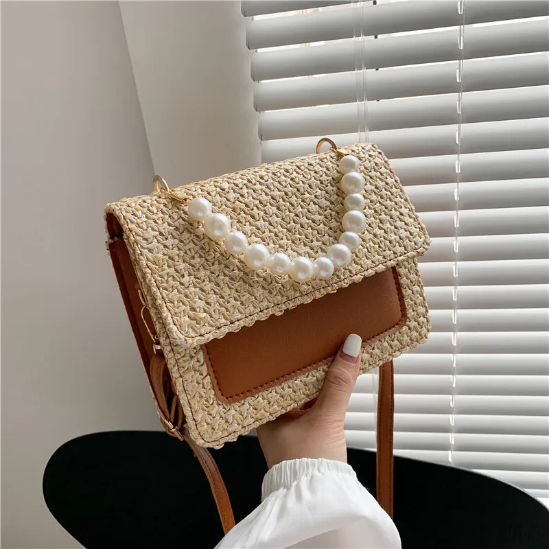 

Элегантная женская сумка через плечо с жемчугом, модная новинка 2021, плетеная женская дизайнерская сумка на цепочке, пляжная сумка-мессендже...