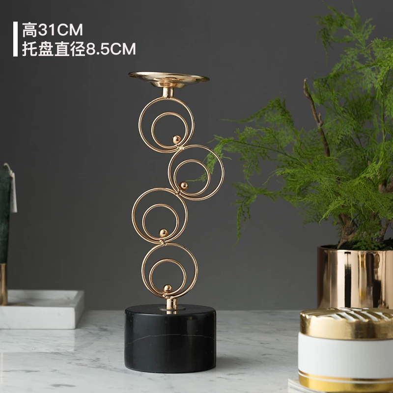 

Nordic Luxury Candle Holder Metal Geometric Wrought Iron Candle Holder Modern Wedding Golden Arredo Casa Home Decoration WB50ZT
