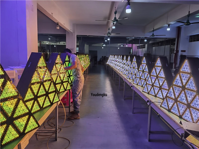 2 шт. треугольная светодиодная матрица 16x30 Вт + 576*0 (3в1 rgb) RGBW фоновый стробоскоп