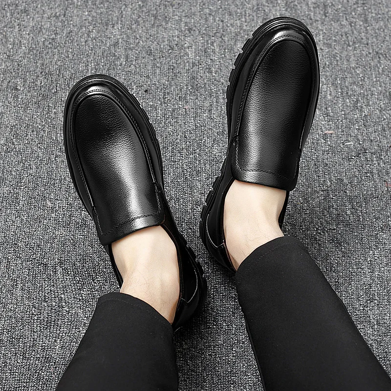 Новинка Мужская кожаная обувь Модные лоферы из натуральной кожи Дышащая