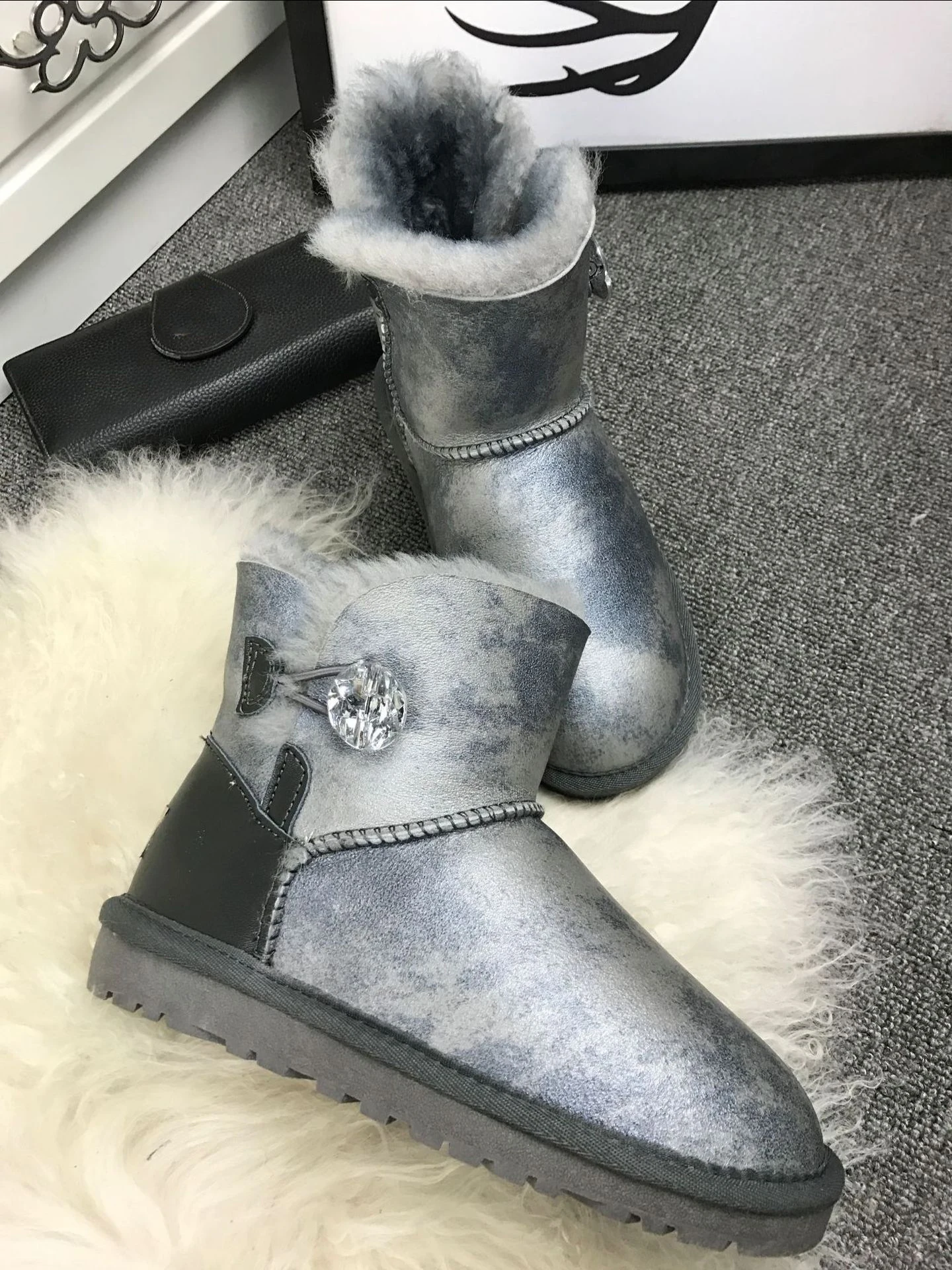 Grey as pic Модные зимние ботинки из натуральной овечьей кожи; классические женские ботинки в австралийском стиле; ботильоны с натуральным мехом; теплые шерстяные зимние ботинки; обувь - Цвет: Grey as pic