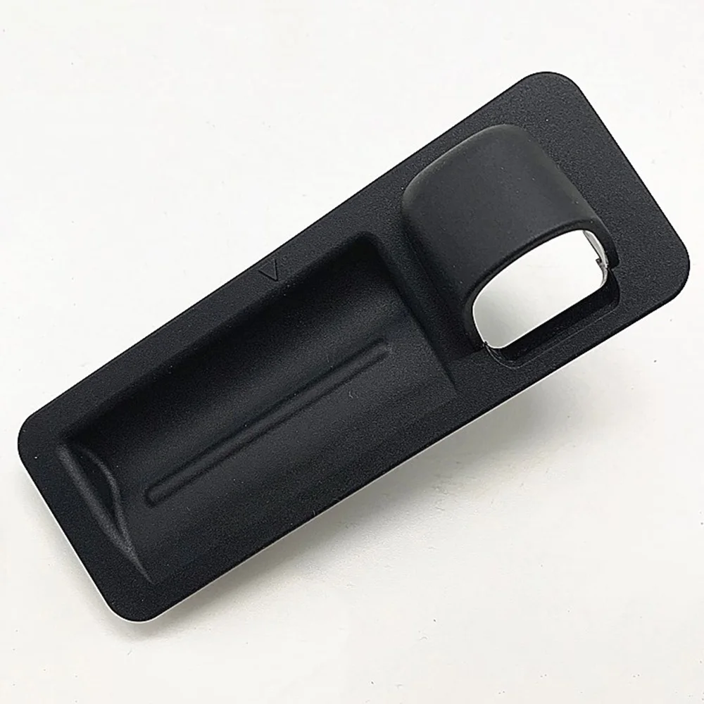 

for HYUNDAI Elantra AD 2016 Rear Trunk Switch Button Handle Press Switch 81260F2010 81260-F2010
