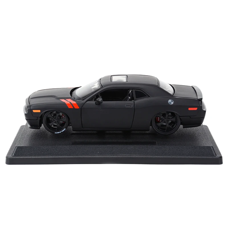 Maisto 1:24 2008 Dodge Challenger спортивный автомобиль статическая литая модель сплава Модель автомобиля