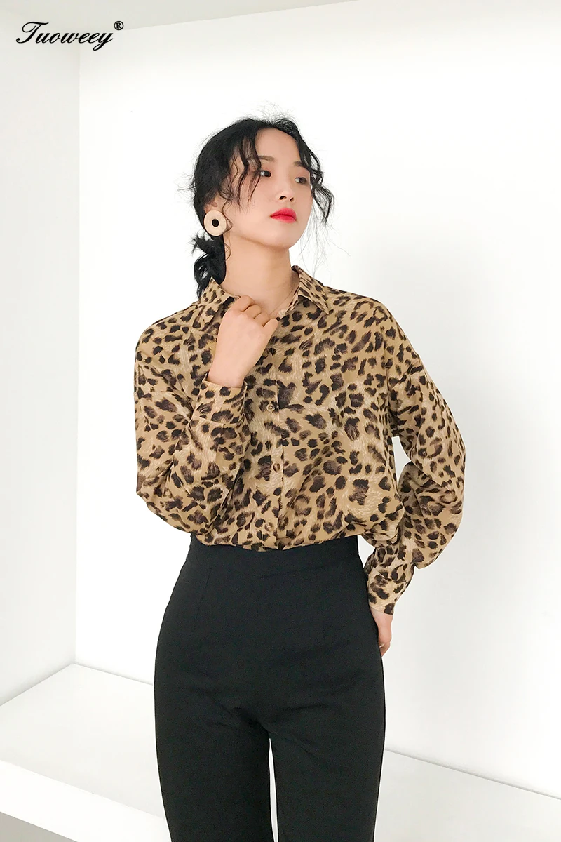 

Women leopard sexy Blouse Shirt 2019 Female Clothing Long Sleeve Blusas Chiffon Women's Office Blouses Print elegant Lady tops