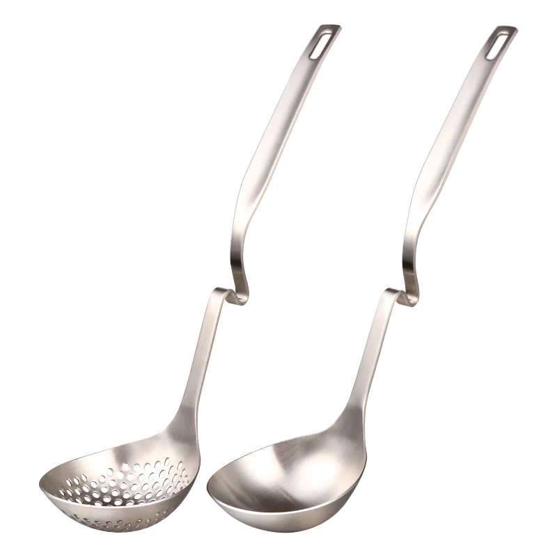 

304 stainless steel hanging Colander Soup Spoon Shell Filter Dessert Long Handle Strainer Skimmer Porridge Spoons Cooking Tools