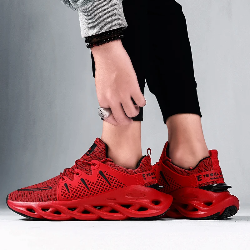 

2019 new summer thick bottom men's casual sports shoes with breathable air mesh Shu running shoes wear-resistant rubber outsole