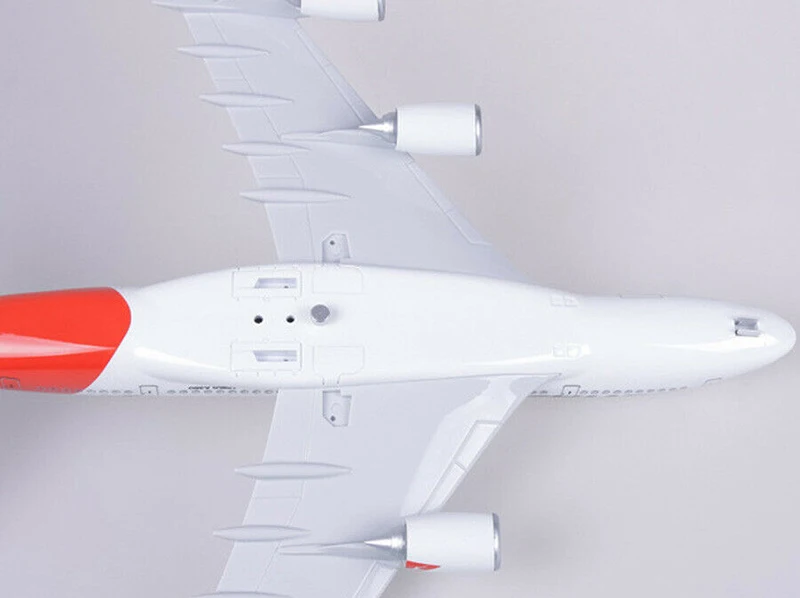 В наличии 1/160 шкала 46 см пассажирский самолет A380 Qantas дыхательные пути