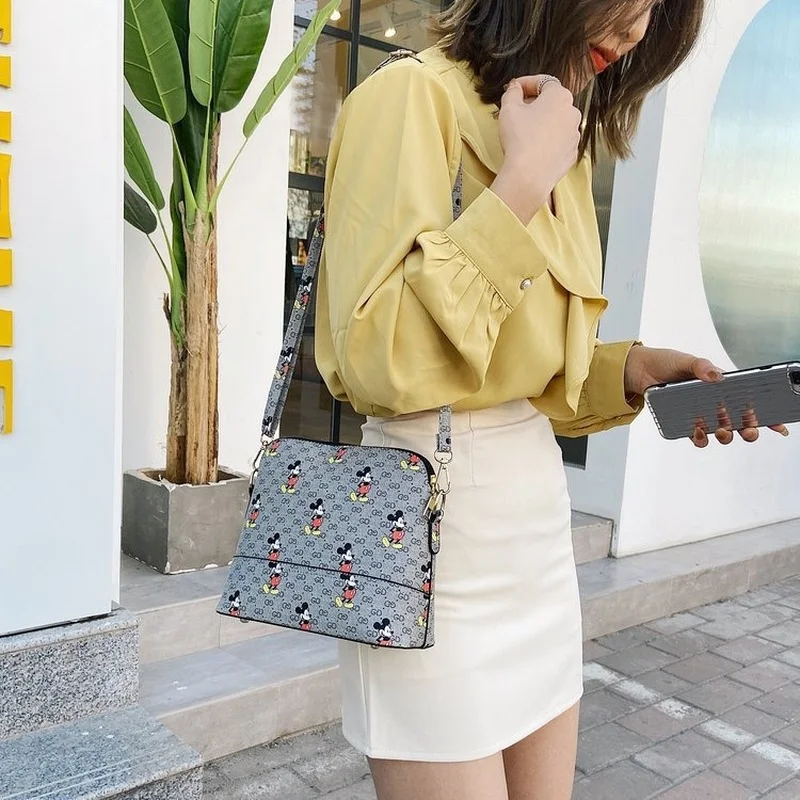 

Disney Mickey Western Style Clutch Bag Female 2021 New Trendy Crossbody Chest Bag Small Bag Wallets for Women
