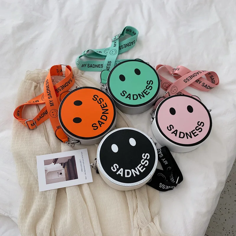 

Women's Mini Round Bag Solid Color Smiley Shoulder Bag Designer Female Small Round Candy Colors Bag Handbag 2019 New Purses
