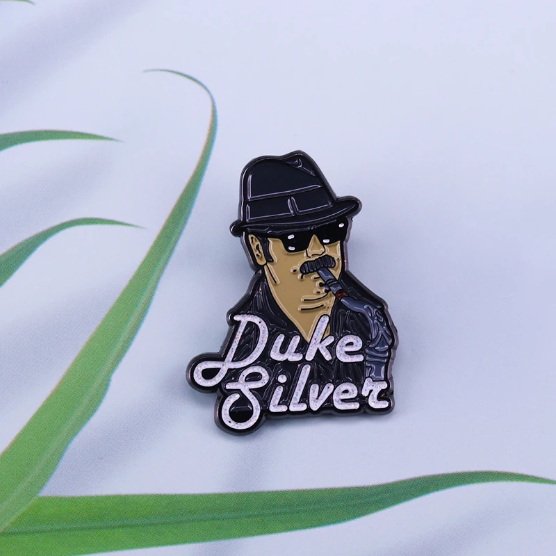 Художественное дополнение на лацканах Ron Swanson's Duke 's jazz|Броши| |