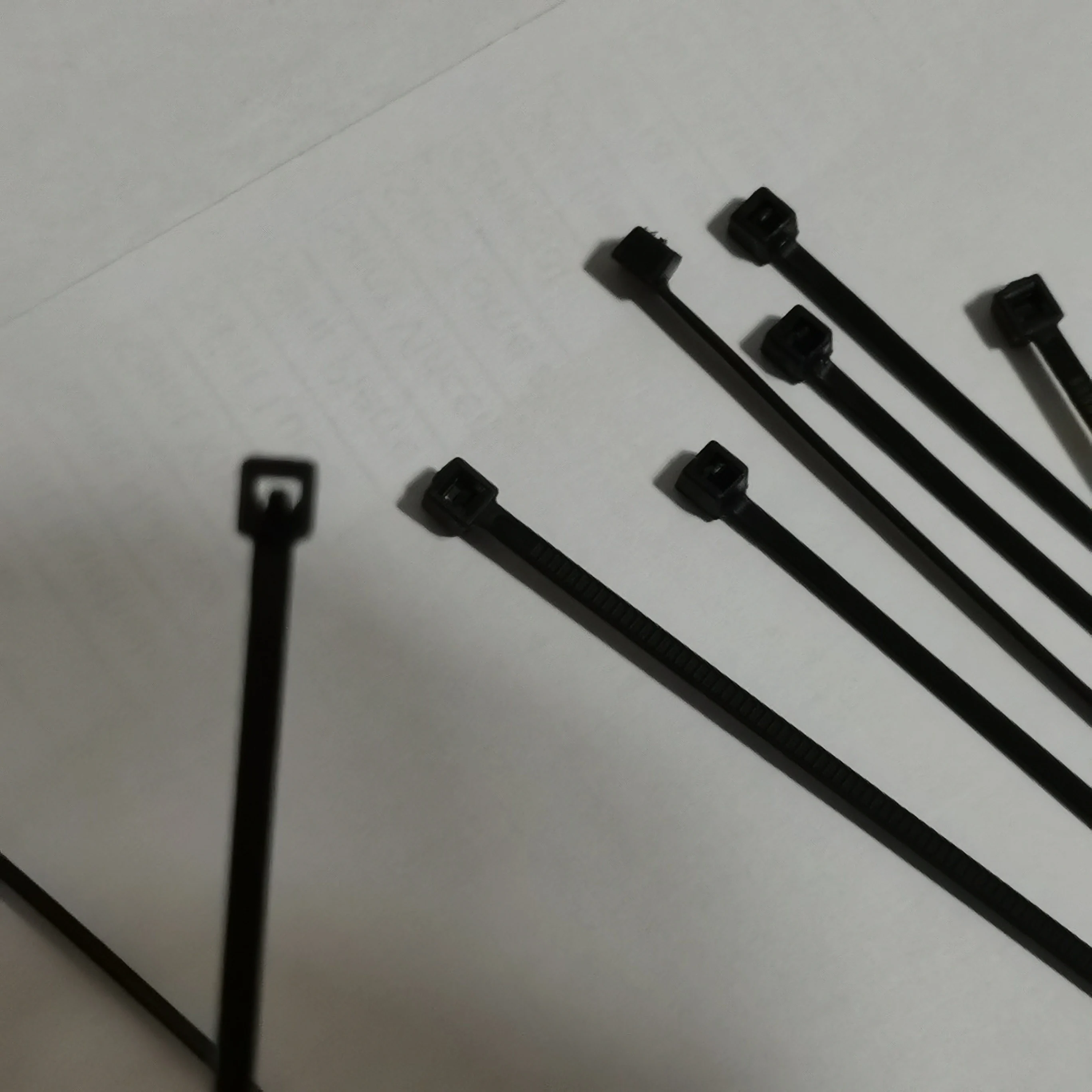 300 шт. комбинированный набор самоблокирующиеся пластиковые нейлоновые кабельные