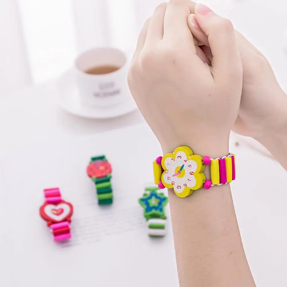 Juguetes artesanales de madera para ni&ntilde;os, juguetes de aprendizaje y educaci&oacute;n, relojes el&aacute;sticos de dibujos animados, fiesta que apoya a los ni&ntilde;os, pulsera de juguete, regalo-3