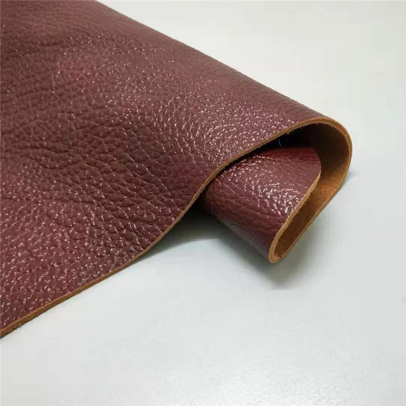 Воловья кожа толщина 3 мм первый слой воловья красный коричневый полностью Диван