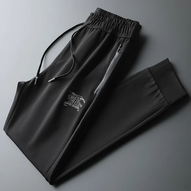 

Men's casual pants in spring and summer of 2021