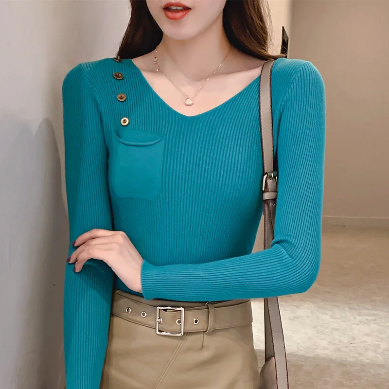 

Женский трикотажный свитер с V-образным вырезом и карманами