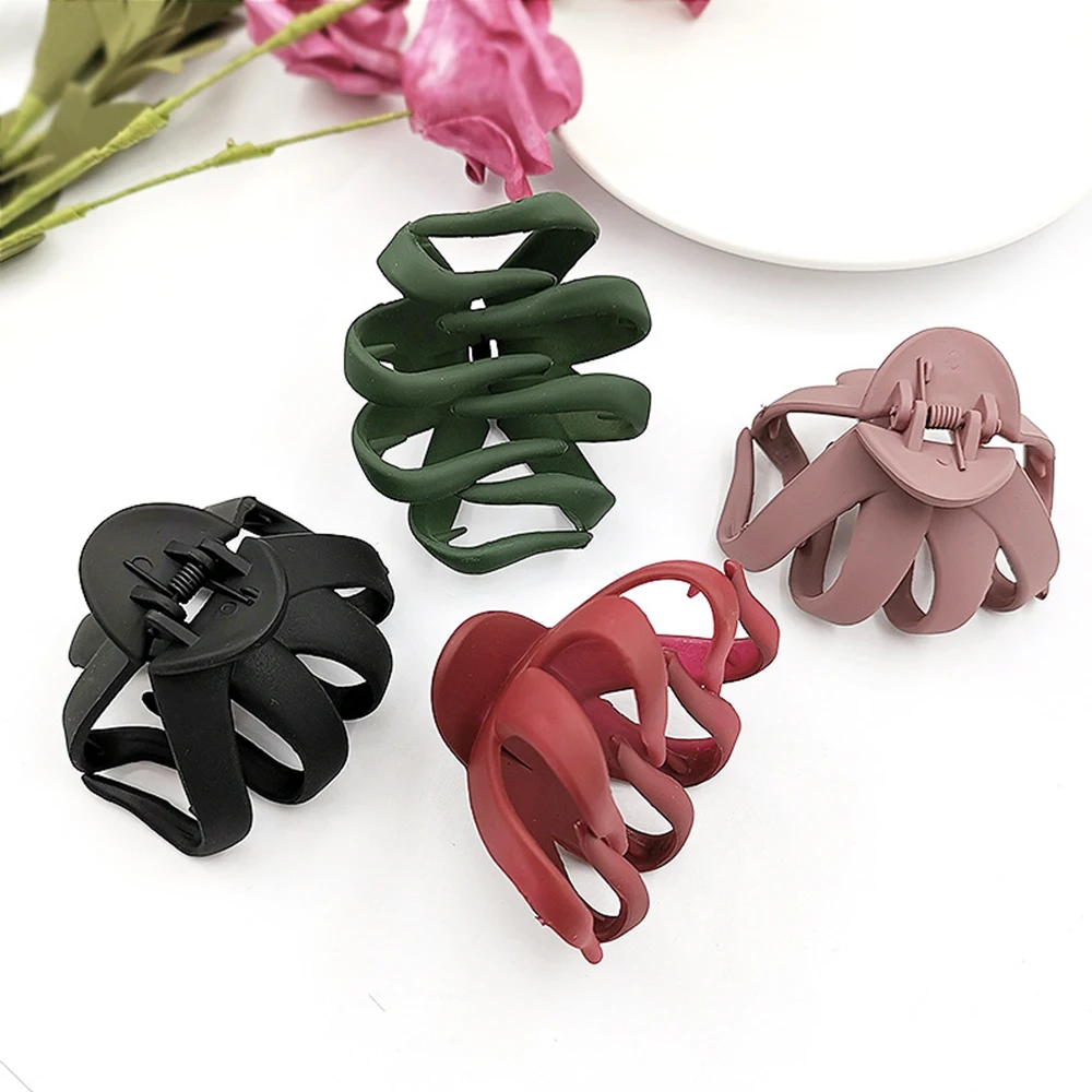Korean style 6 Colors Large Size Scrub Hair Clip Women Bathing Claw Disk Hairpin Claws | Красота и здоровье