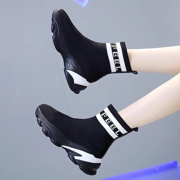 Трикотажные высокие кроссовки на платформе 2019 г. Женская повседневная обувь