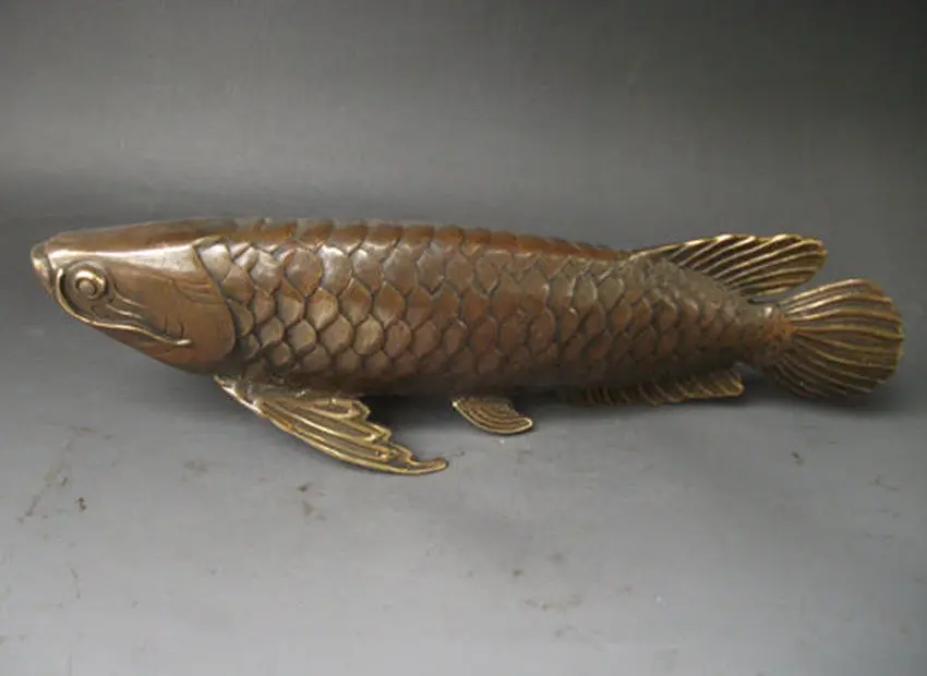 

Редкая китайская Бронзовая резная статуя рыбы каждый год