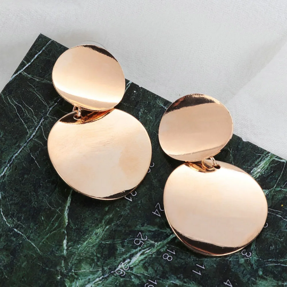 

DW Fashion Statement Big Geometric Round Earrings For Women Hanging Drop Earring Modern Female Jewelry New Bricons 2021