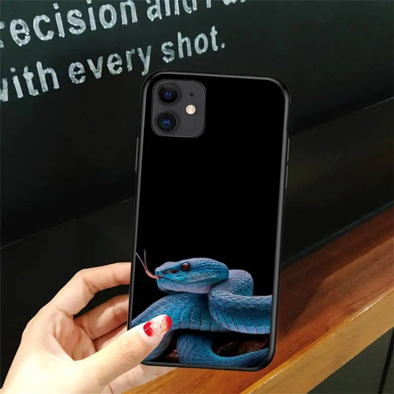 

Hand Snake Flower Snake Painting Phone Case For Iphone 6 6s 7 8plus X Xr 11 12 Mini Pro Max Nax Fundas Cover