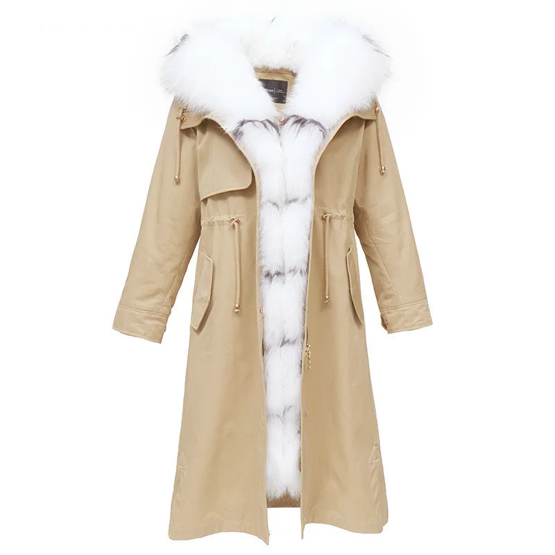 Рисунок 5 - Парка женская зимняя с воротником из лисьего меха