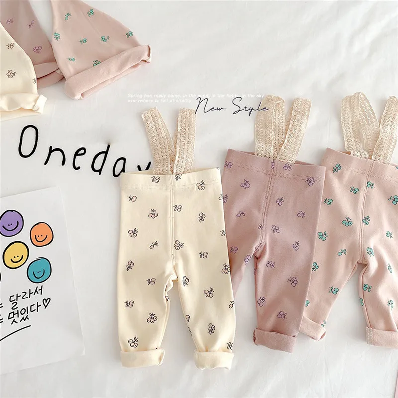 

Брюки Детские эластичные с завышенной талией, на осень