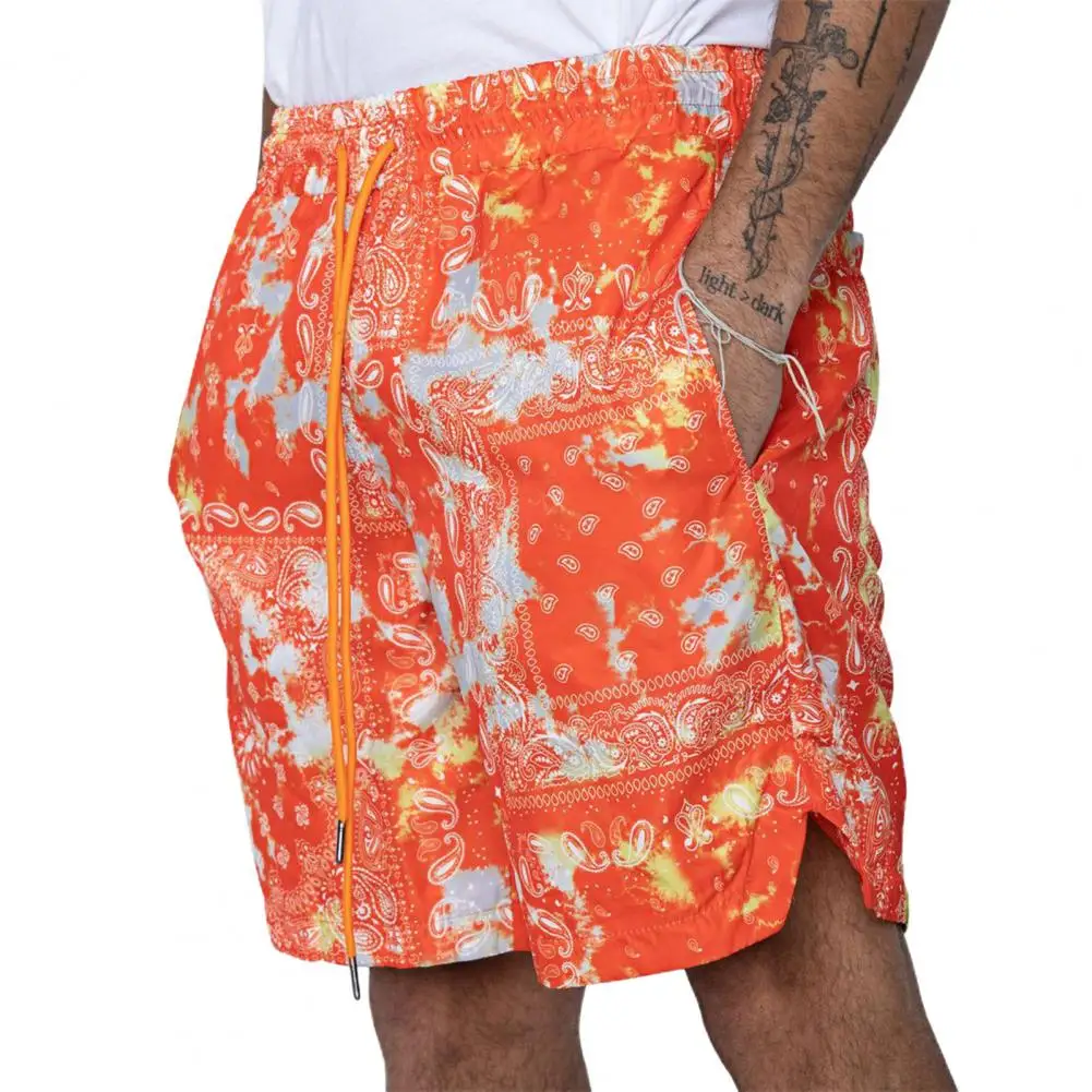 

2021 Harajuku Streetwear Shorts Men Beach Shorts Cashew Print Drawstring Men Loose Mid Rise Short Pants for Vacation Casual pant