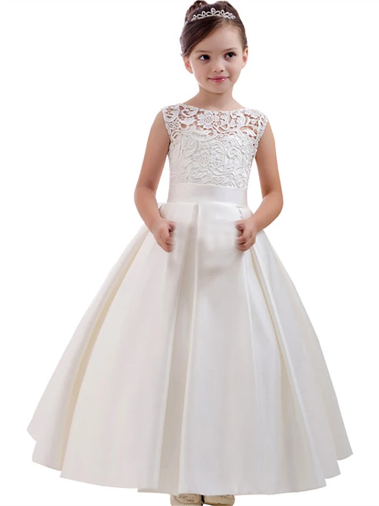 

Винтажное кружевное платье с цветочной аппликацией, из тюля