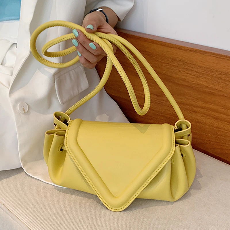 

Женская треугольная сумка-мессенджер с откидной крышкой, 2021